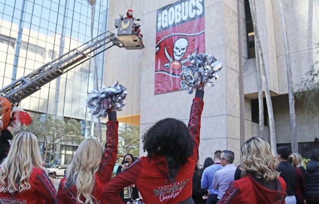 Tampa Rallies Behind Buccaneers with Playoff Banner Drop Spearheaded by Mayor Jane Castor