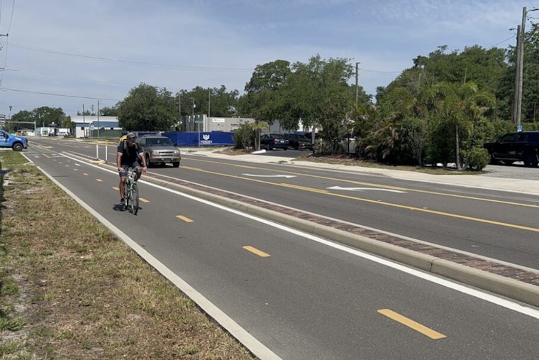 Tampa's Green Spine Cycle Track Expansion Brings More Miles for Cyclists and New Parking Spaces