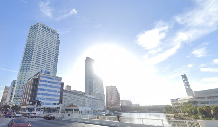 Tampa's Week Ahead Shows Sunny Skies Giving Way to Showers as NWS Predicts Mixed Weather Conditions