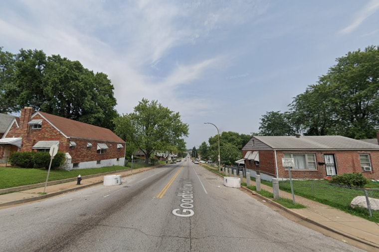 Teenager Injured by Stray Bullet in Walnut Park West, St. Louis Police Investigating Incident