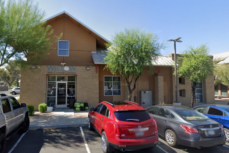 Tempe Couple Plans Lawsuit Against Mesa Birthing Center After Newborn's Tragic Death
