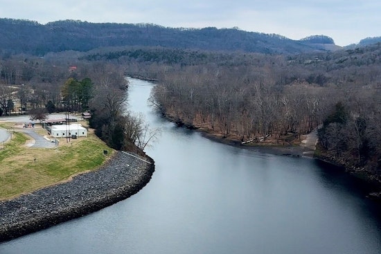 Tennessee Kayaker Rescued from Icy Waters by Team Effort Near Center Hill Dam
