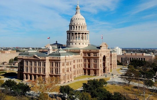 Texas Democrats Push to Expand Abortion Access, Colliding with GOP's Restrictive Efforts