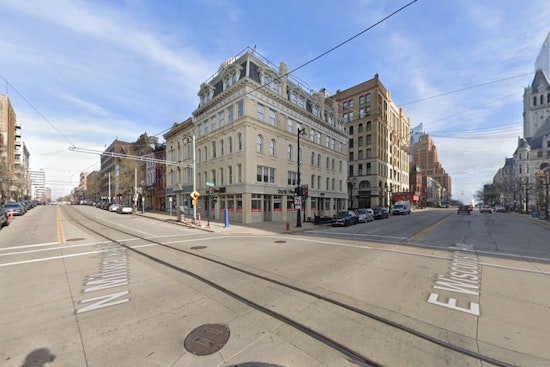 The Hop Streetcar in Milwaukee Unharmed in Collision with Pickup Truck, No Injuries Reported