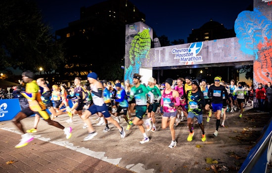Thousands Brave the Chill to Run in the Chevron Houston Marathon and Aramco Houston Half Marathon