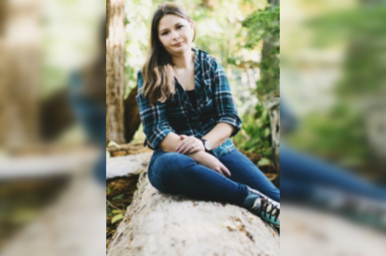 Tomball Community Dedicates Memorial Bench in Burroughs Park to Honor Unsolved Case Victim Elizabeth "Liz" Barraza