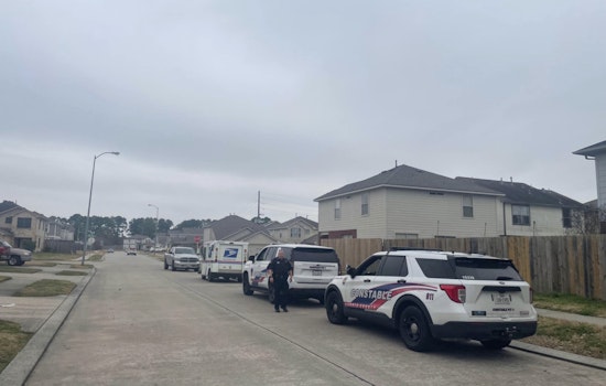 Tomball USPS Worker Robbed at Gunpoint, Authorities Search for Suspect in Mail Key Theft