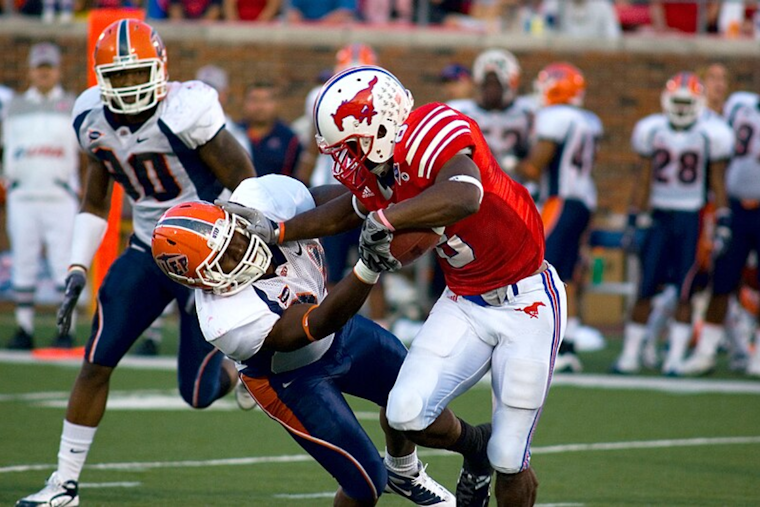 Top Recruit Malachi Nelson Commits to UTEP, Elevating Miners Football Program
