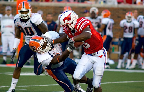 Top Recruit Malachi Nelson Commits to UTEP, Elevating Miners Football Program