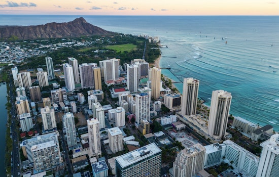 Trade Winds to Clear Firework Smoke in Honolulu, NWS Issues High Surf and VOG Alert