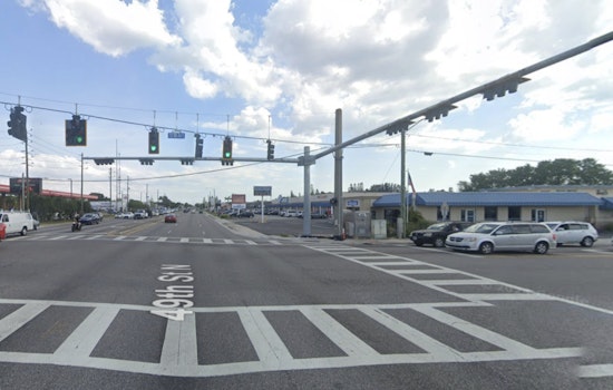 Tragic Vehicle Collision Against Tree Claims One Life in Pinellas Park, Two Hospitalized