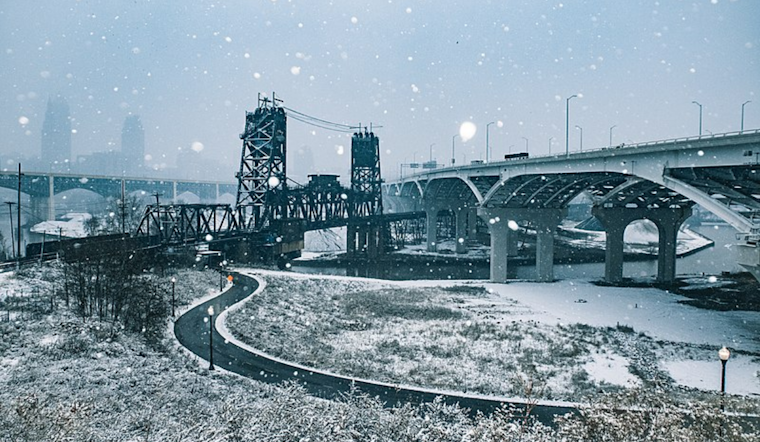 Travel Woes in Cleveland as Lake Effect Snow Hits During Commute, Cold Snap Grips Ohio Valley and Great Lakes