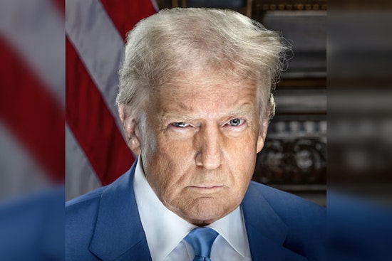 Trump in Shocking Pardon Spree for 50+ Illinois Jan. 6 Insurrectionists, Biden's Preemptive Pardons Spark Controversy