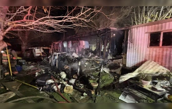 Two Hospitalized Following Mobile Home Blaze in East Las Vegas Valley