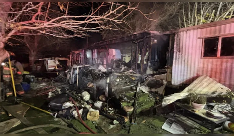 Two Hospitalized Following Mobile Home Blaze in East Las Vegas Valley