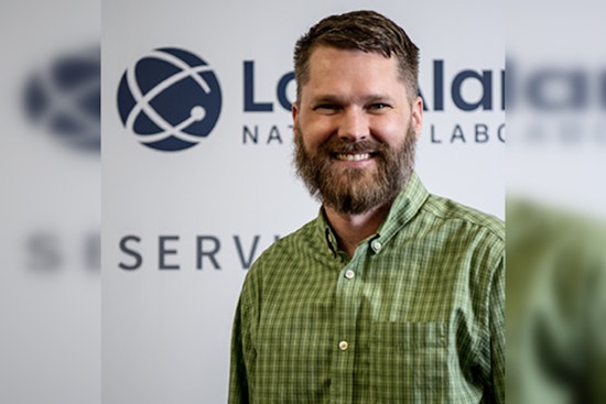 UNF Graduate Pays Tribute to Mentor's Role in His Path to Distinguished Scientist at Los Alamos