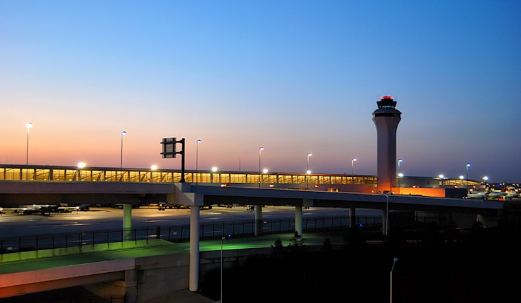 United Flight from Pennsylvania to Chicago Makes Safe Emergency Landing in Detroit After Pressurization Issue