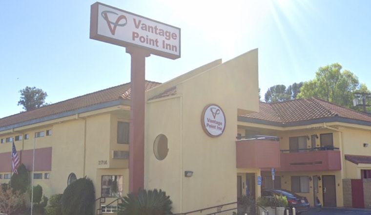 UPDATE: Man Dead After Police Standoff at Vantage Point Inn in Woodland Hills, LAPD Investigates Officer-Involved Shooting