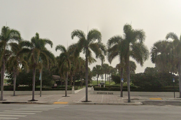 Vero Beach Opts to Rebuild Beloved Humiston Beach Boardwalk as Residents Step Up Funding Efforts