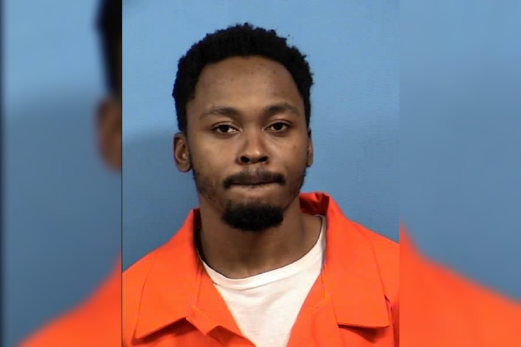 Villa Park Man Sentenced to 18 Years for Unlawful Weapon Possession and Aggravated Unlawful Restraint in DuPage County