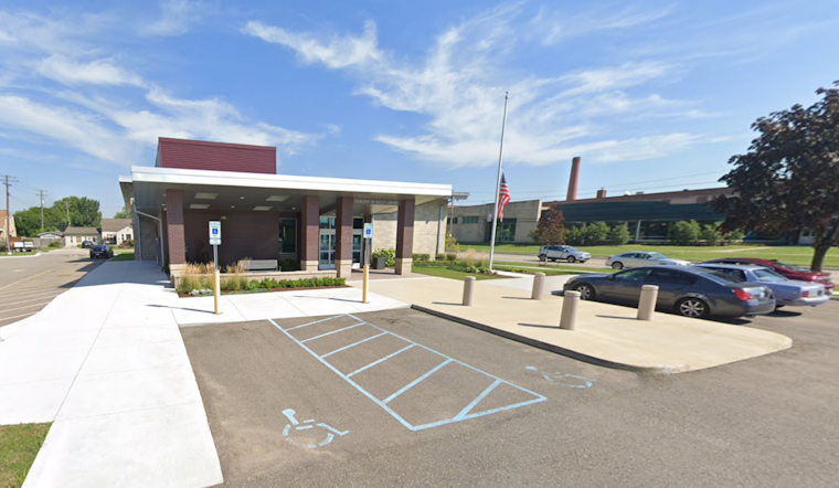 Warren's Dorothy Busch Library Alters Hours Due to Student Unrest, Seeks Solutions with Fitzgerald High