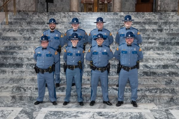 Washington State Patrol Welcomes Eight Seasoned Officers Through Lateral Hiring Process