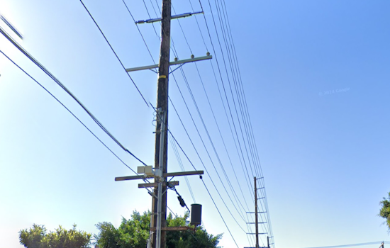 West Los Angeles Hit by Power Outage as Metallic Balloons Contact Power Lines in Sawtelle and Westwood