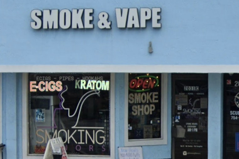 Wilton Manors Smoke Shop Robbed by Thieves as Police Seek Public's Help to Identify Suspects