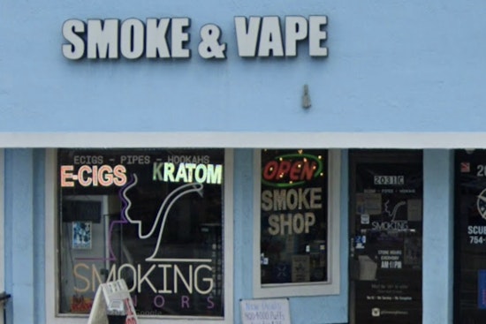 Wilton Manors Smoke Shop Robbed by Thieves as Police Seek Public's Help to Identify Suspects