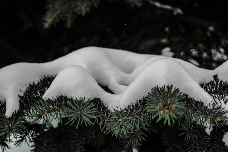 Winter Strikes Again, Milwaukee, Racine and Kenosha Brace for Snowfall and Sub-Zero Temps