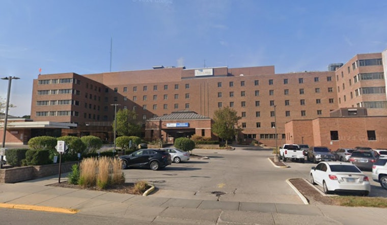 Woman Dies of Hypothermia on Hospital Roof in Waukegan; Coroner Criticizes Safety Protocols at Vista Medical Center East