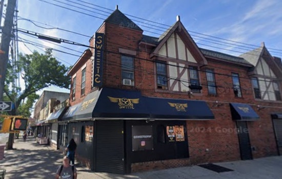 21-Year-Old Man Fatally Stabbed in Queens Strip Club Altercation as Suspect Remains at Large