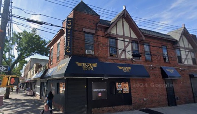 21-Year-Old Man Fatally Stabbed in Queens Strip Club Altercation as Suspect Remains at Large