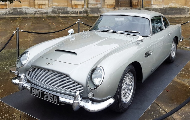 Las Vegas Auction Could Send 1965 Aston Martin DB5 Toward $1 Million