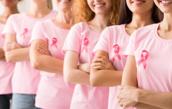 Anythink Library in Commerce City Hosts Bilingual Breast Cancer Awareness Event with Clinica Tepeyac