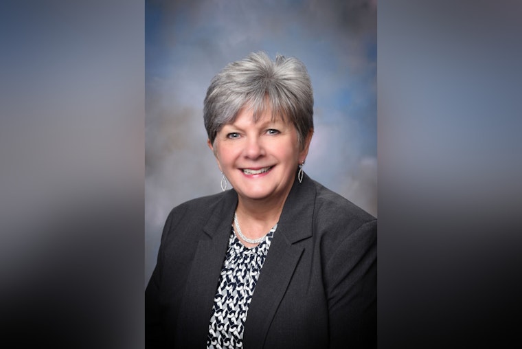 Apache Junction City Clerk Evie McKinney Earns Prestigious Certified Municipal Clerk Designation
