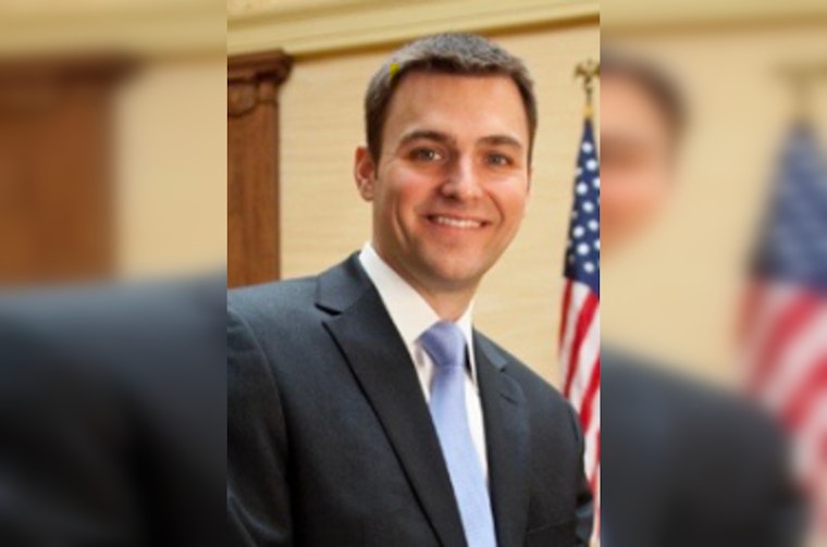 Attorney General Dan Rayfield Leads Coalition Against President Trump's Directive Targeting Nonprofit Free Speech