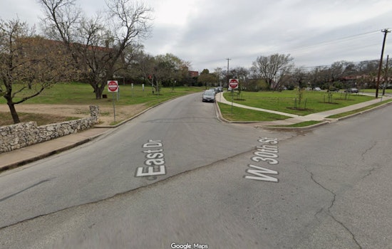 Austin Police Request Witnesses After Hit-and-Run Injures Bicyclist with $1,000 Reward Offered for Tips