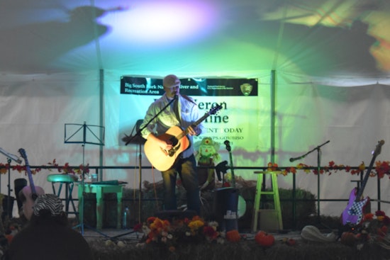 Big South Fork Hosts 15th Annual Blue Heron Ghost Mine with Free Music and Storytelling Event