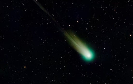 California Skies to Dazzle with Historic Comet C/2025 A6 Lemmon's Millennium Flyby Amid Orionids Meteor Shower
