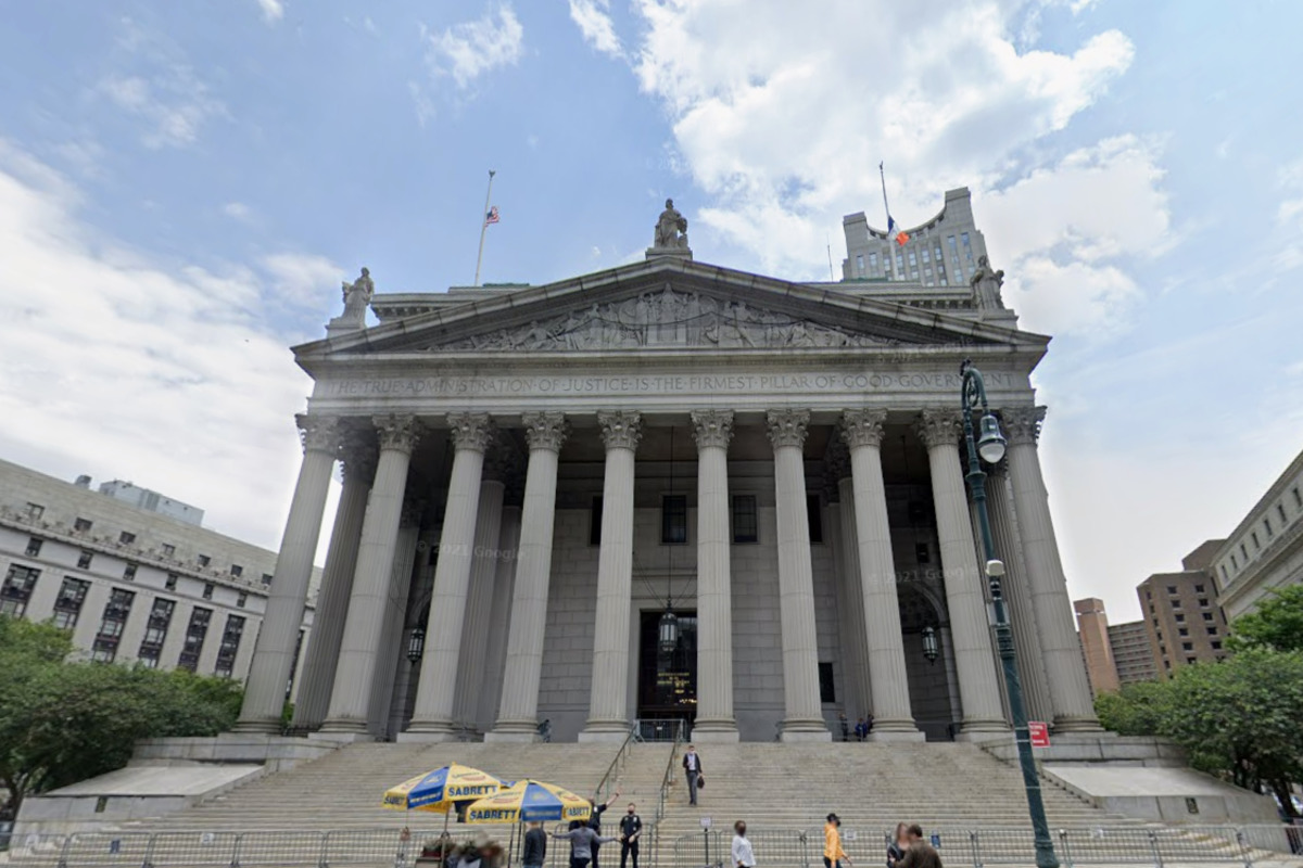 Case Manager Pleads Guilty in Manhattan for Defrauding Immigration