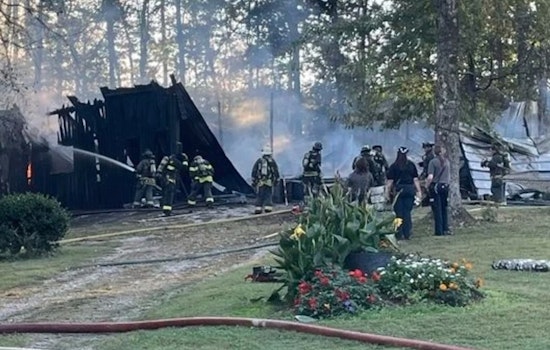 Catoosa County Engulfs Building on Sunset Drive, Total Loss Reported
