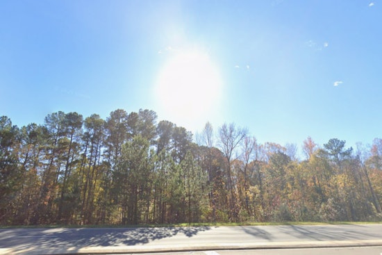 Charlotte Awaits a Week of Mixed Weather with Sunny Spells and Chances of Rain Ahead
