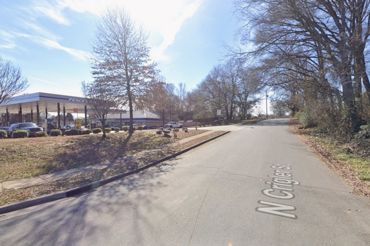 Charlotte Police Launch Homicide Investigation After Man Fatally Shot in Freedom Division