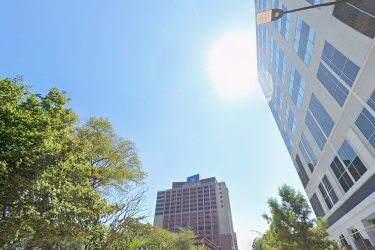 Charlotte's Week Ahead, A Mix of Clouds, Sunshine, and Possible Showers, Says National Weather Service