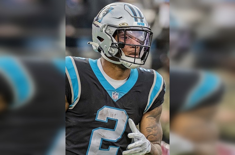 Chicago Bears' D.J. Moore Hospitalized for Precautionary Measures Following Victory Over Washington Commanders
