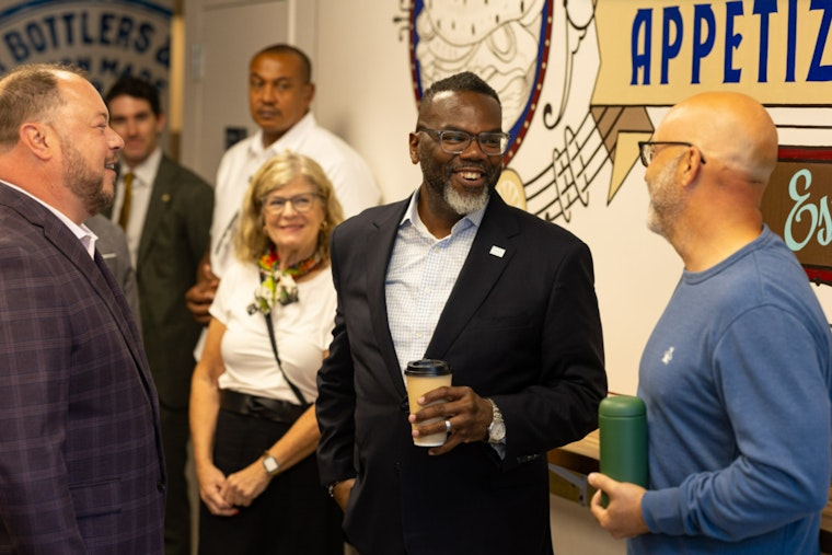 Chicago Mayor Johnson and Alderman Lawson Engage with Lakeview Community During "44th Ward Day in the Ward" Event