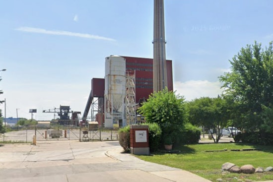 Chicago Neighborhoods Pilsen and Southwest Side Rally for Environmental Safety Amidst Coal Plant Demolition Concerns