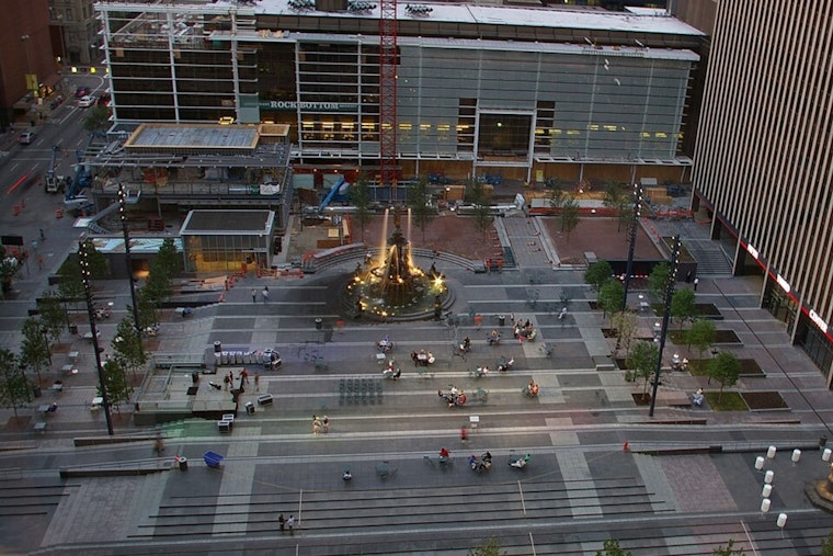 Cincinnati Mayor Aftab Pureval Proposes 6 PM Curfew for Minors at Fountain Square Following Shootings