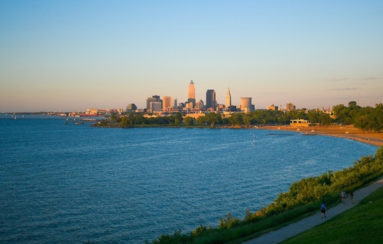 Cleveland Braces for Chilly Nights and Crisp Days Before Weekend Warm-Up, NWS Advises Caution for Lake Erie Mariners